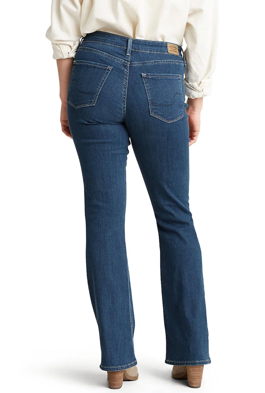 Signature Levi Strauss women’s mid rise straight - Mycia Boutique