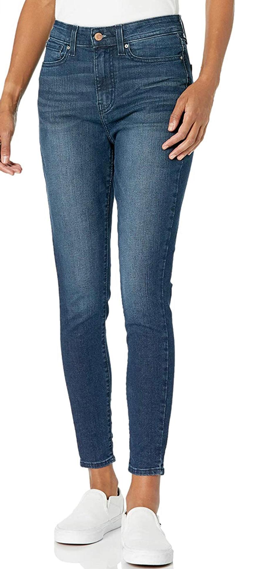 Signature Levi Strauss women high rise skinny - Mycia Boutique